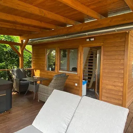 Napkelet Vendeghaz *