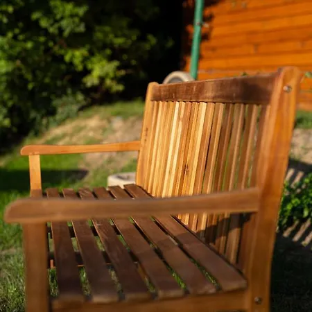 Napkelet Vendeghaz * ناغيماروس