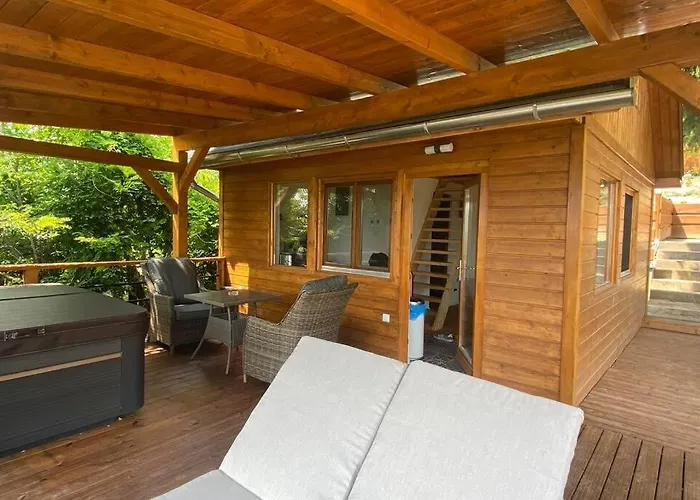 Napkelet Vendeghaz *